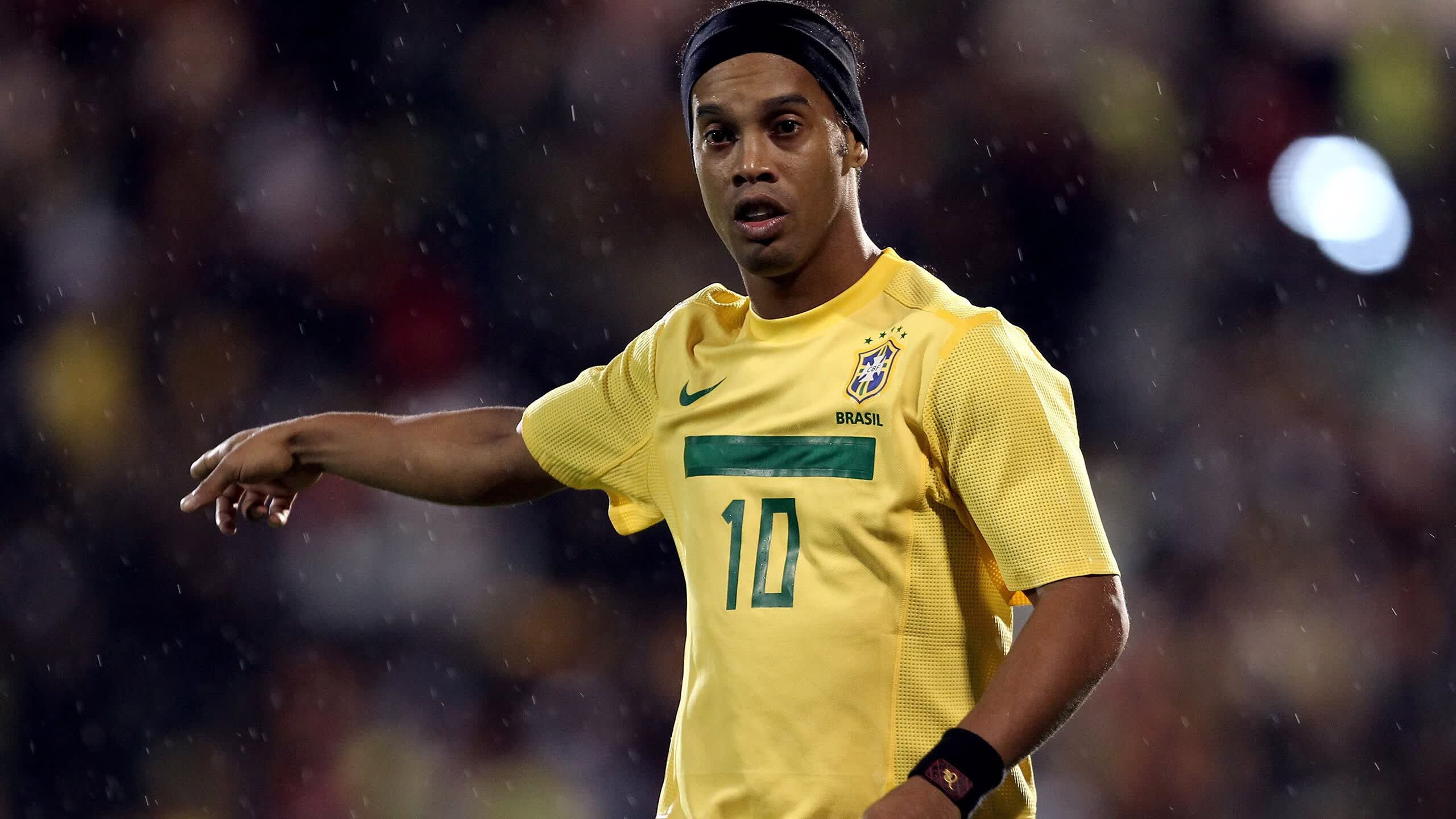 9体育-从金州神射到永恒之城叹息，库里问鼎、罗马中柱与成都蓉城的荷甲蓝图